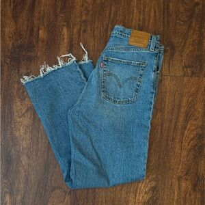 Levi’s ribcage straight ankle Jean